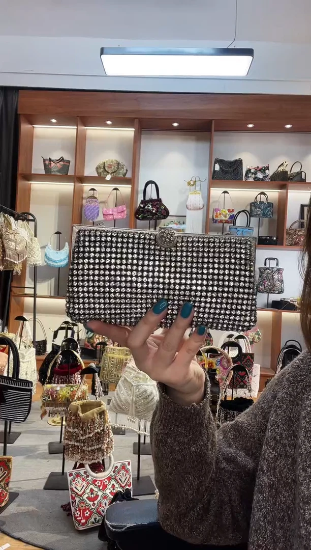 织物嘟*✨手工珠珠包包腋下斜跨包手拿包手提晚宴包