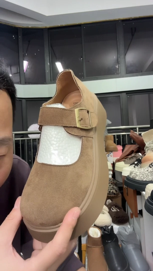 ??乐福厚底38码孤品不退