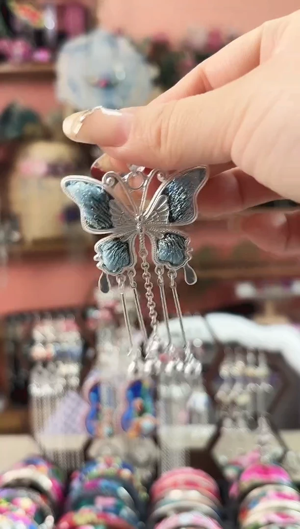 艺枝独绣手工饰品301