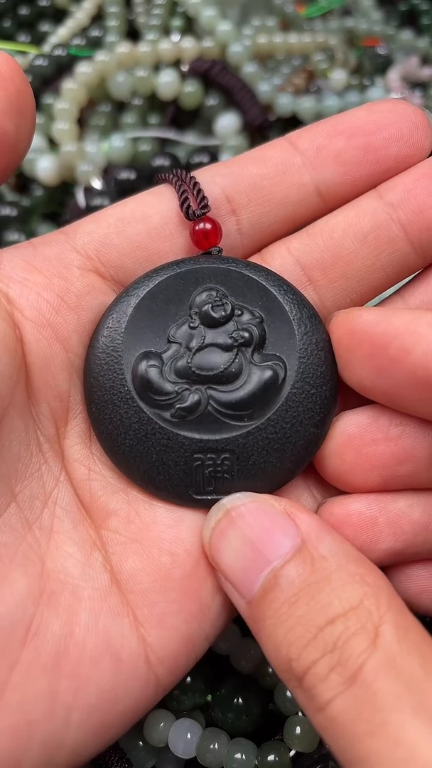 和田玉未镶嵌颈饰1