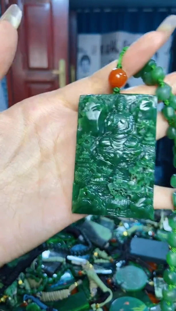 未镶嵌和田玉挂件1