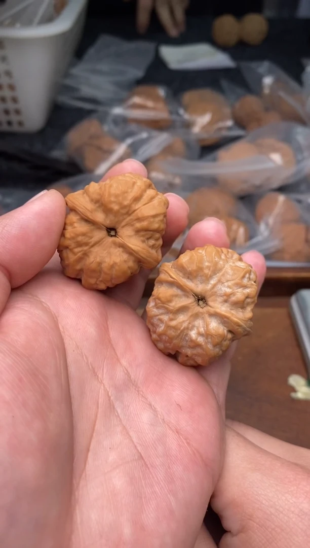 【闪购商品】文玩核桃把件G264号34尺蛤蟆头