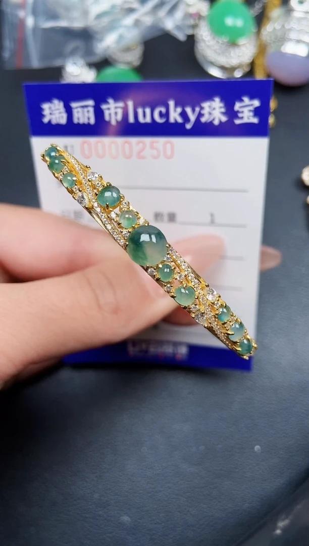 【闪购商品】翡翠颈饰银S925镶嵌0250