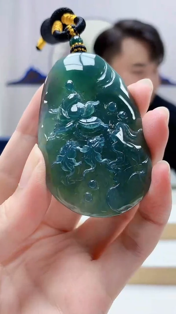 未镶嵌定制翡翠5060zm-毛货挂件荷叶鱼52