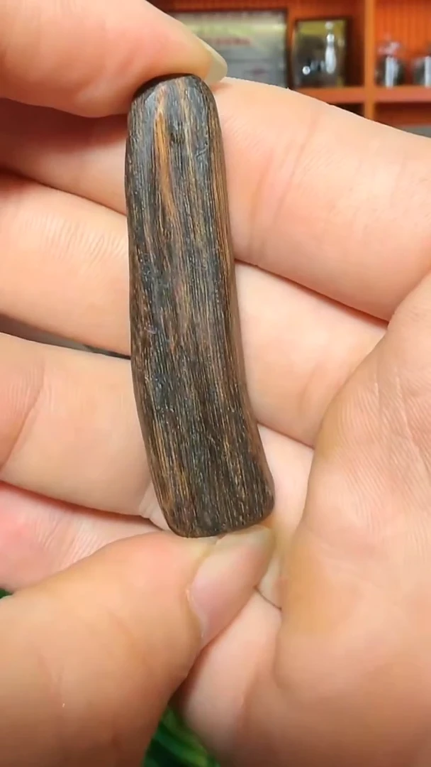 沉香吊坠98号沉水白棋多样性发一