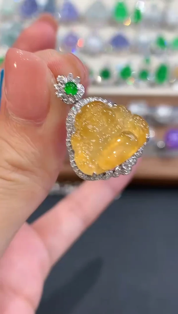 吊坠(不含链)18K金镶嵌翡翠a129多样性一件发货