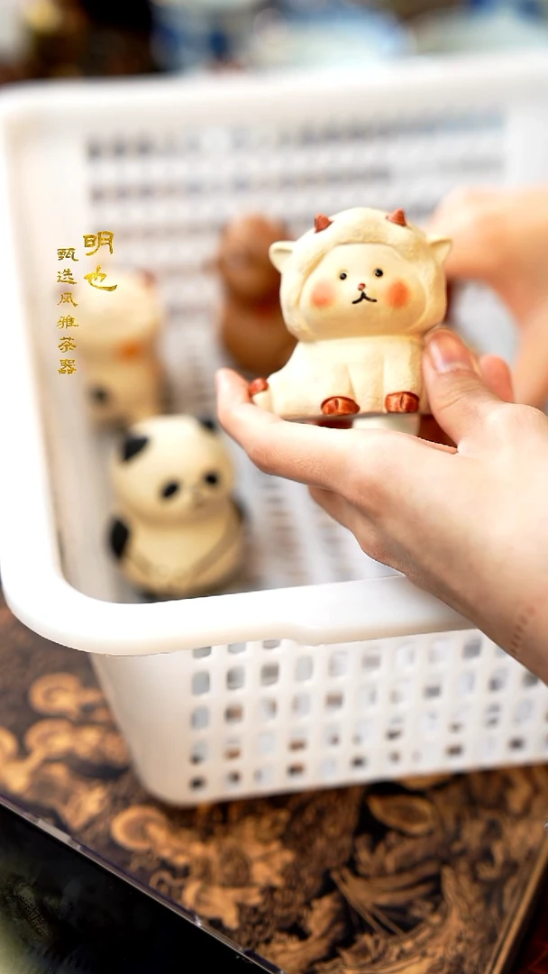 【闪购商品】1明也茶器/ 茶宠一个（微瑕）