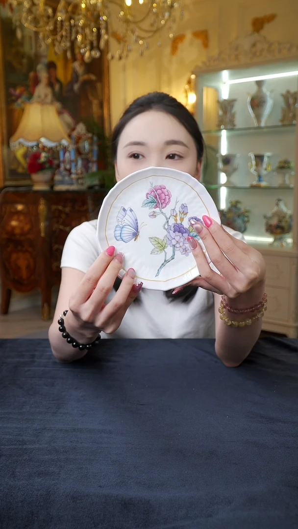 骨瓷婷婷中古器物如图所示170