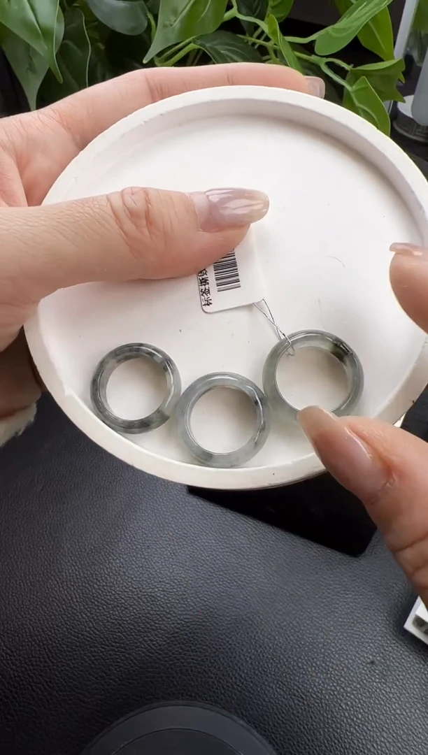 【闪购商品】翡翠戒指未镶嵌YM676-1乌鸡戒圈多样性发一