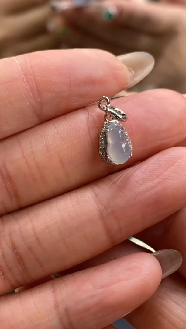 颈饰银S925镶嵌翡翠净货17574