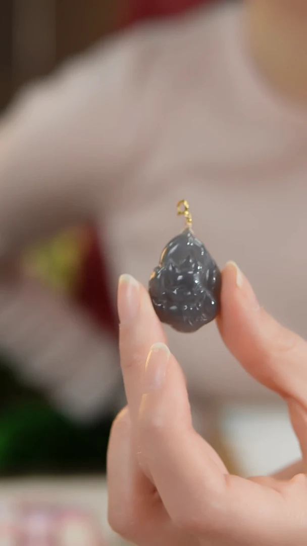 吊坠(不含链)18K金镶嵌和田玉烟紫九尾狐吊坠