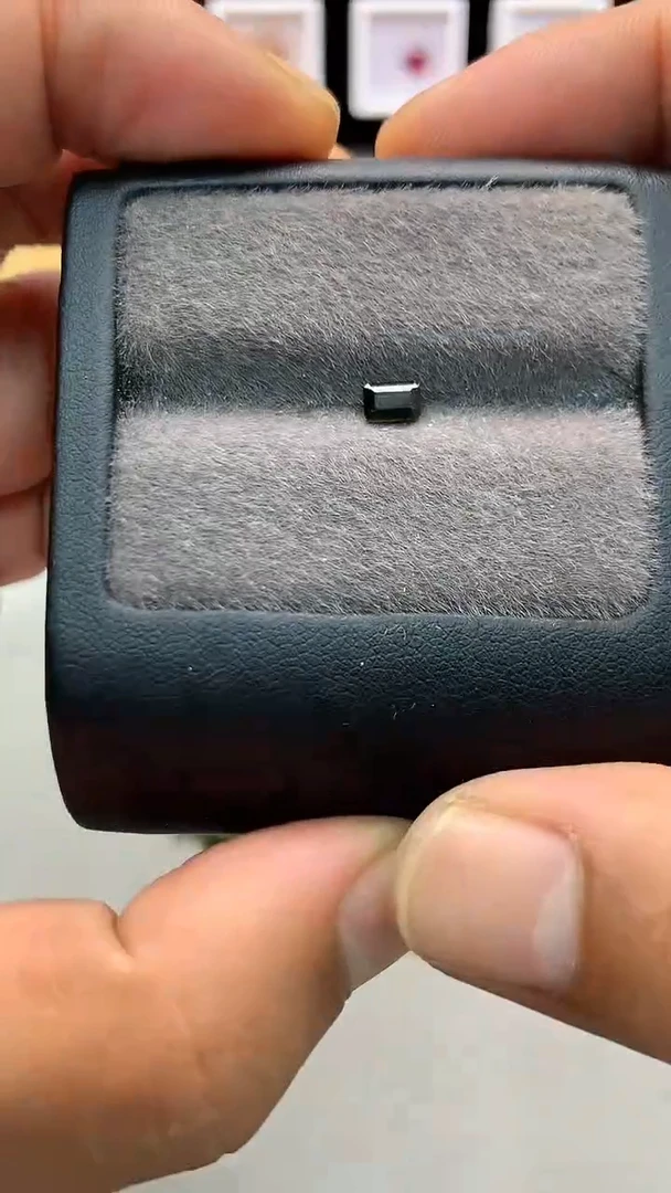 裸石未镶嵌碧玺0.44克拉