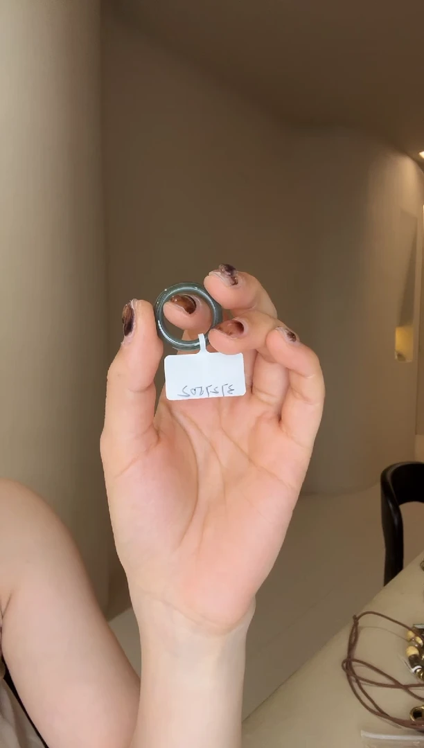 未镶嵌戒指和田玉15码海盐