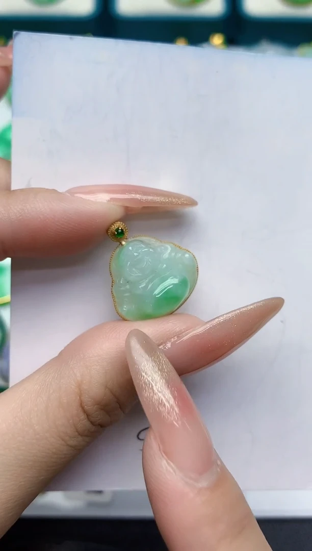 【闪购商品】翡翠颈饰18K金镶嵌000000000