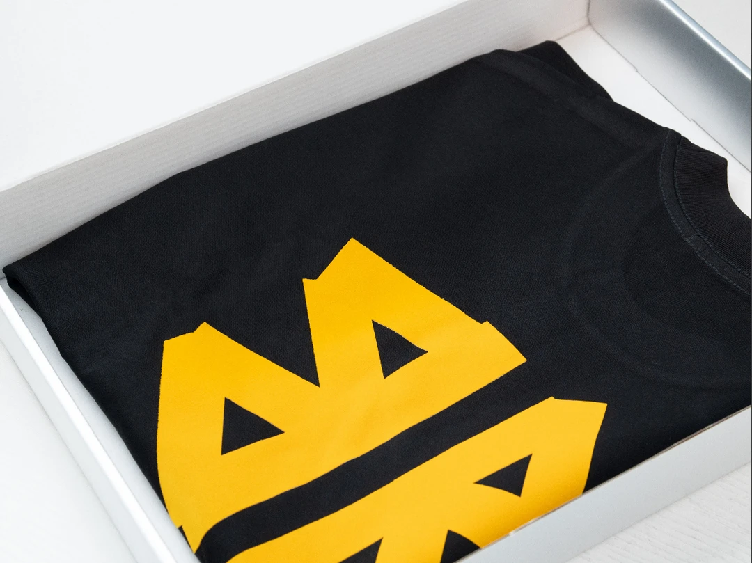 【老巴家双B简洁红字】 夏天重磅立体双B字宽松潮牌短袖T恤-06