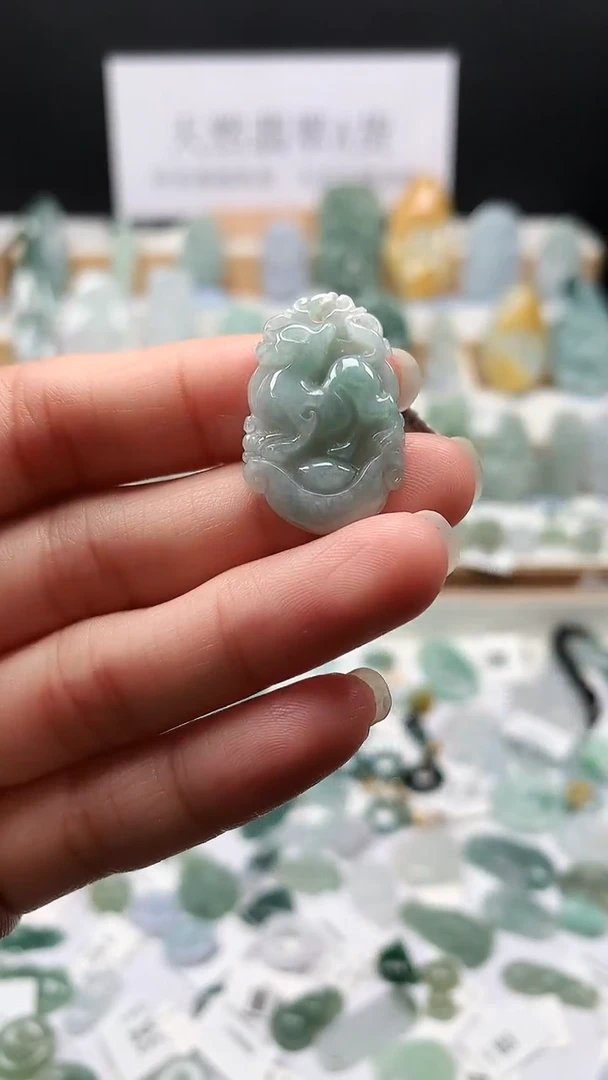 吊坠(不含链)未镶嵌翡翠11生肖狗