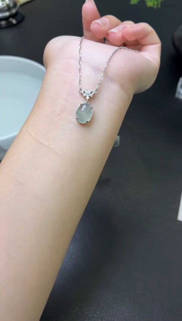 翡翠银S925镶嵌项链吊坠