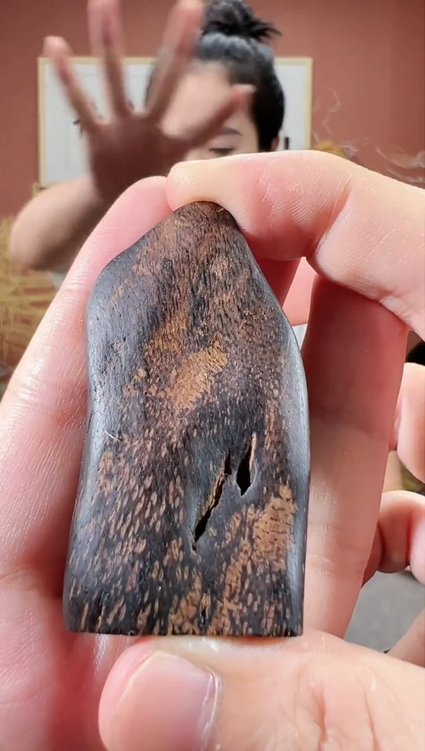 沉香吊坠10号芽庄多样性发一