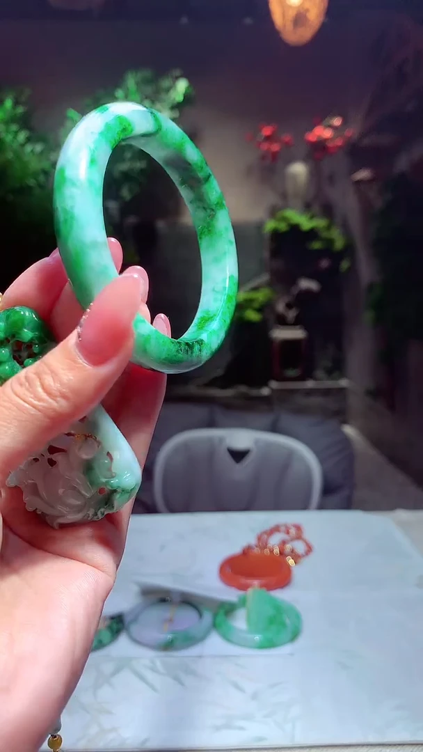 定制翡翠未镶嵌天然翡翠(拍一发一）