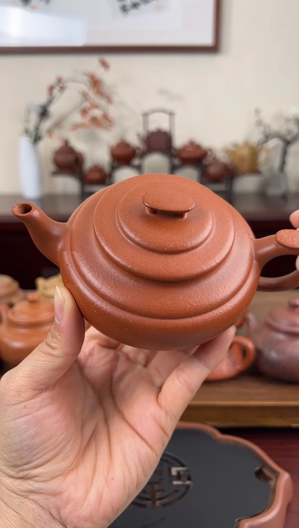 【闪购商品】紫砂茶壶红降坡上新桥壶240CC