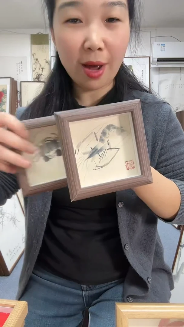 国画12*12摆台极兔包邮手绘随机发货