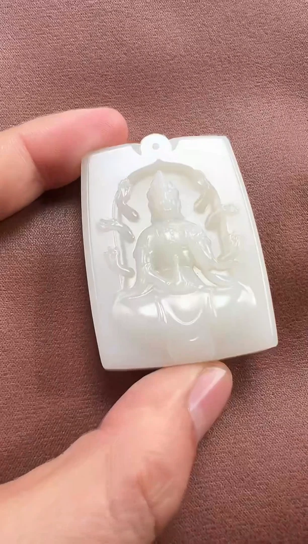 吊坠(不含链)未镶嵌和田玉自*和田玉精品脖颈挂坠