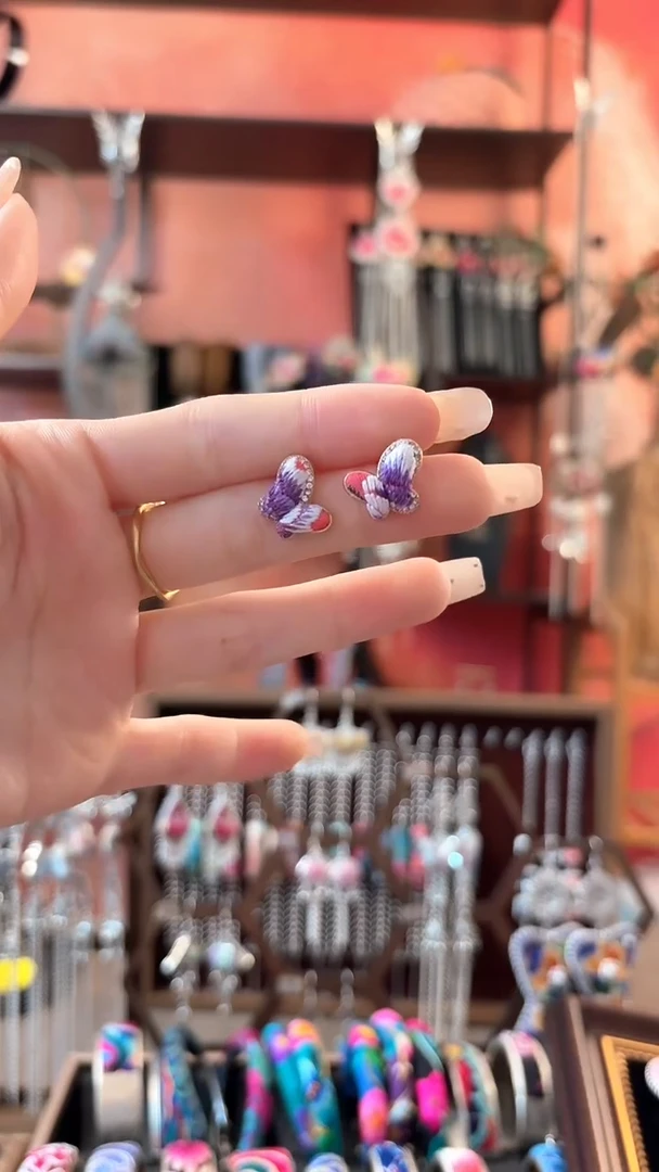 织绣云织谣民族风精美饰品12