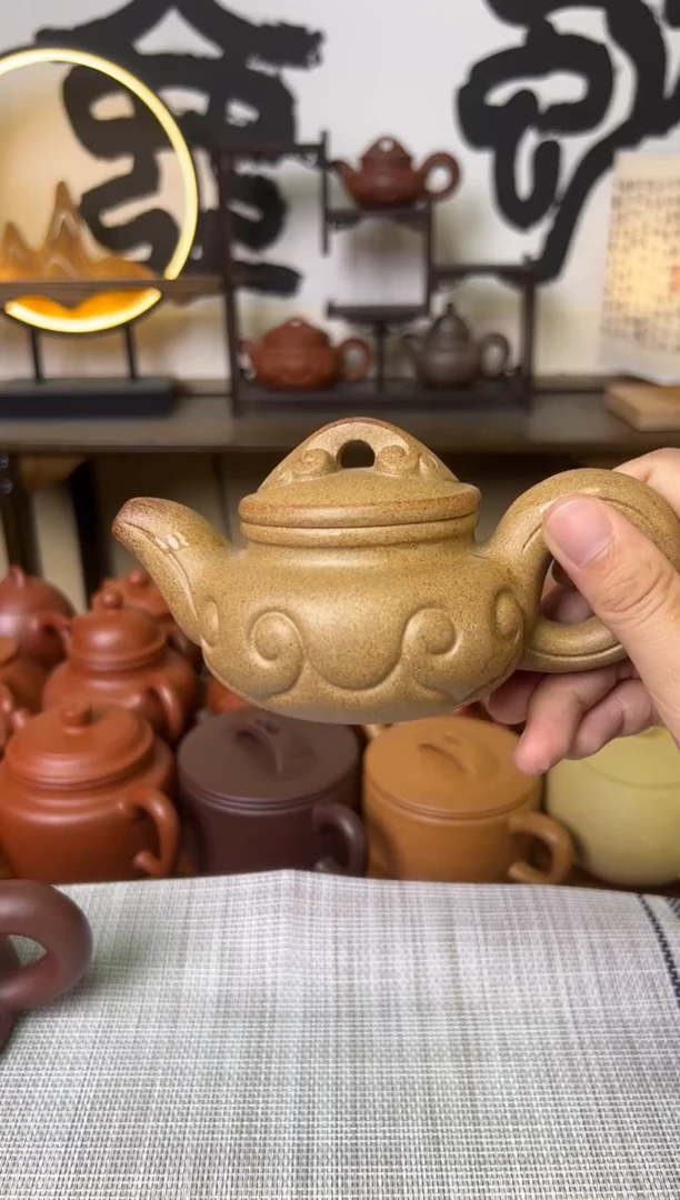 茶壶段泥七彩段仿古如意壶130CC-罗本勇