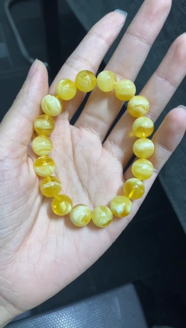 未镶嵌蜜蜡裸石（静）金白手串