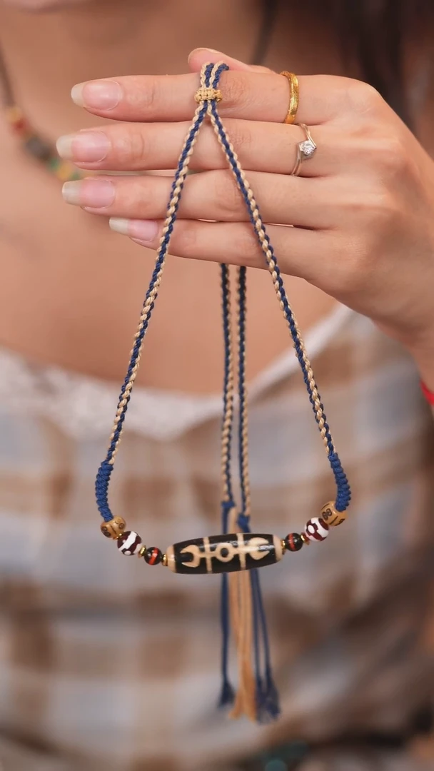 玛瑙/玉髓颈饰未镶嵌传世珠宝