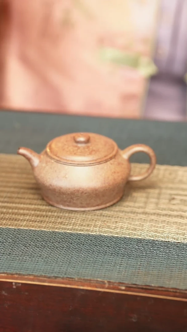 【闪购商品】喀左紫砂原矿手工制作