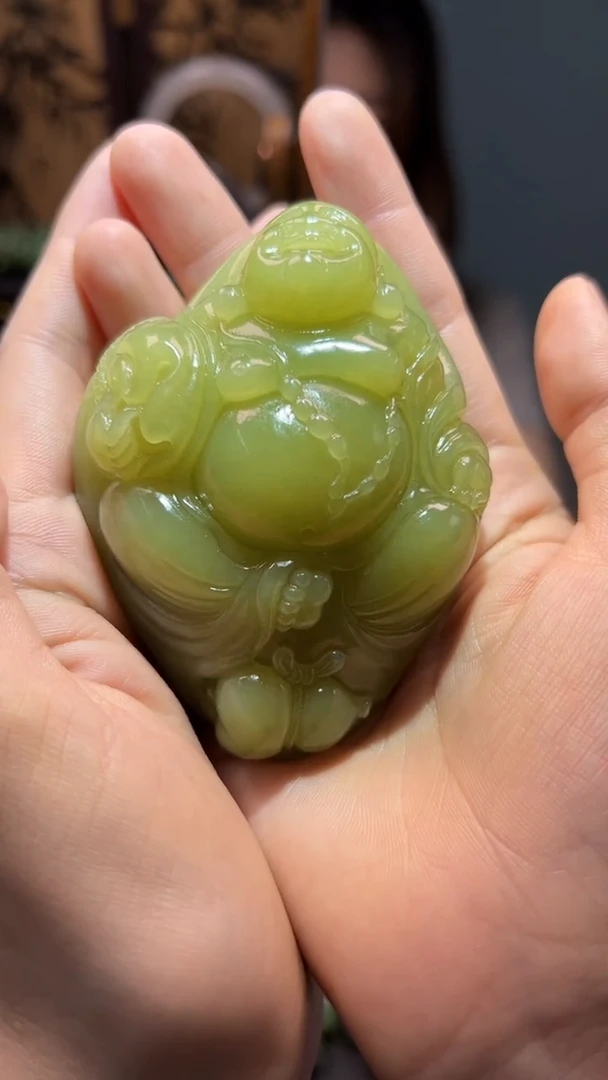 和田玉未镶嵌颈饰1
