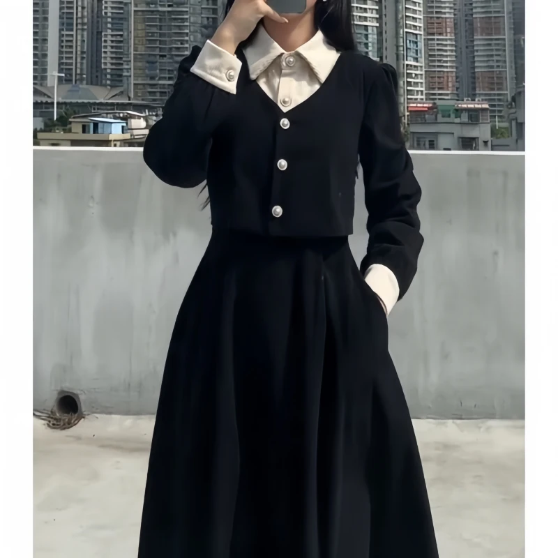 早秋高级假两件衬衫法式赫本风黑色长袖连衣裙洋气韩版设计连衣裙