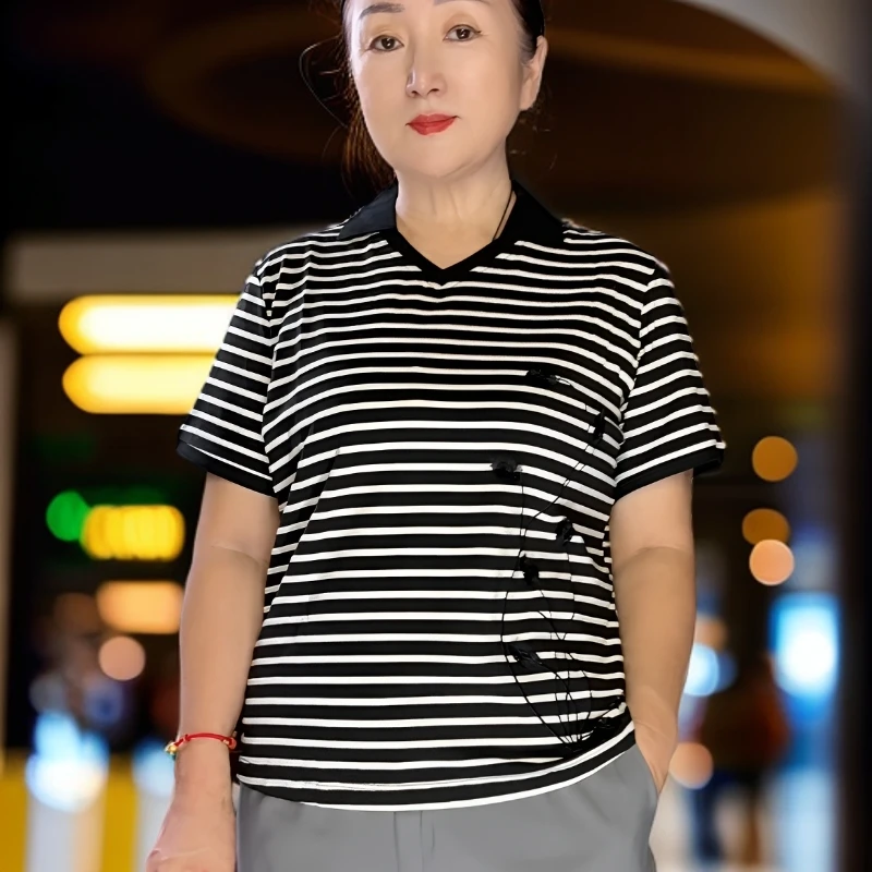 2025初夏条纹翻领印花时尚轻奢百搭休闲女装夏季女士V领半袖