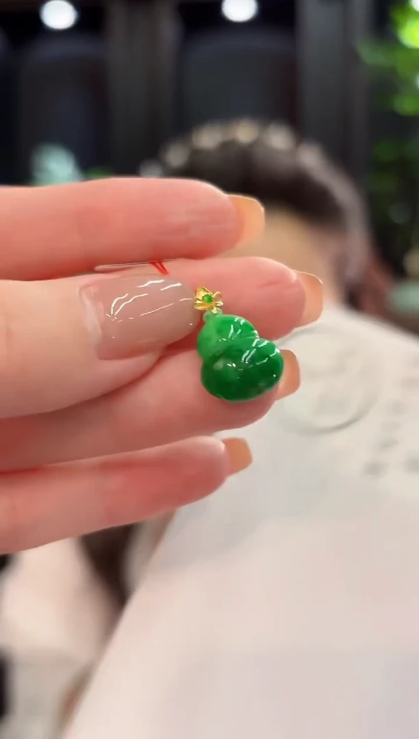 吊坠(不含链)18K金镶嵌翡翠 缅甸A货/支持复检/一件