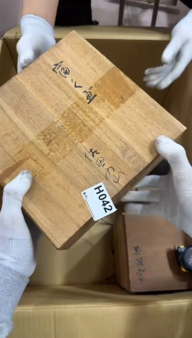 瓷片Y****e042中古商品，谨慎购买