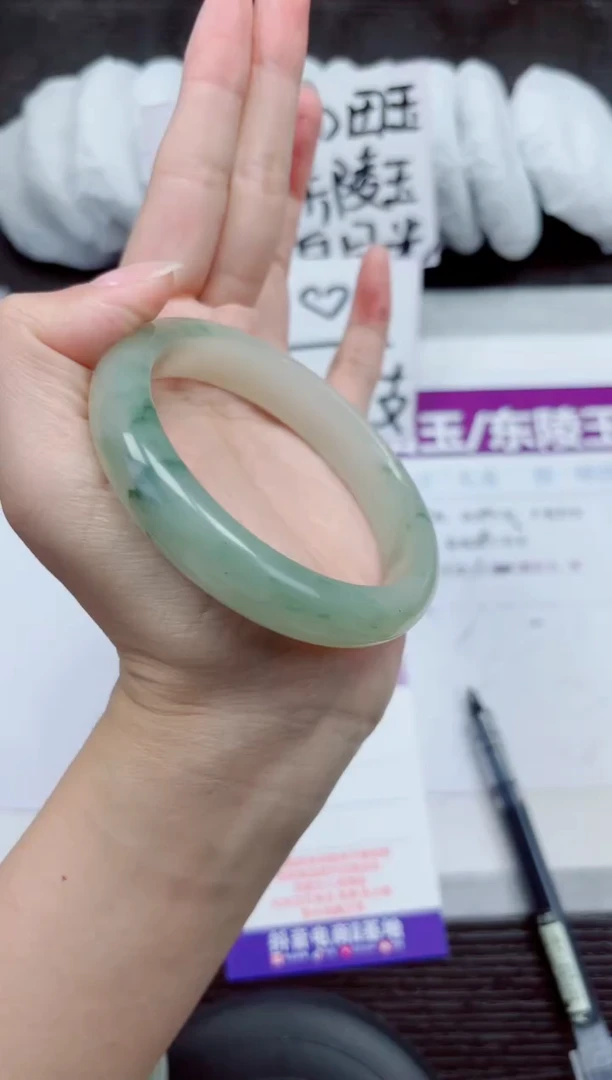 未镶嵌手镯石英质玉A109-60.61