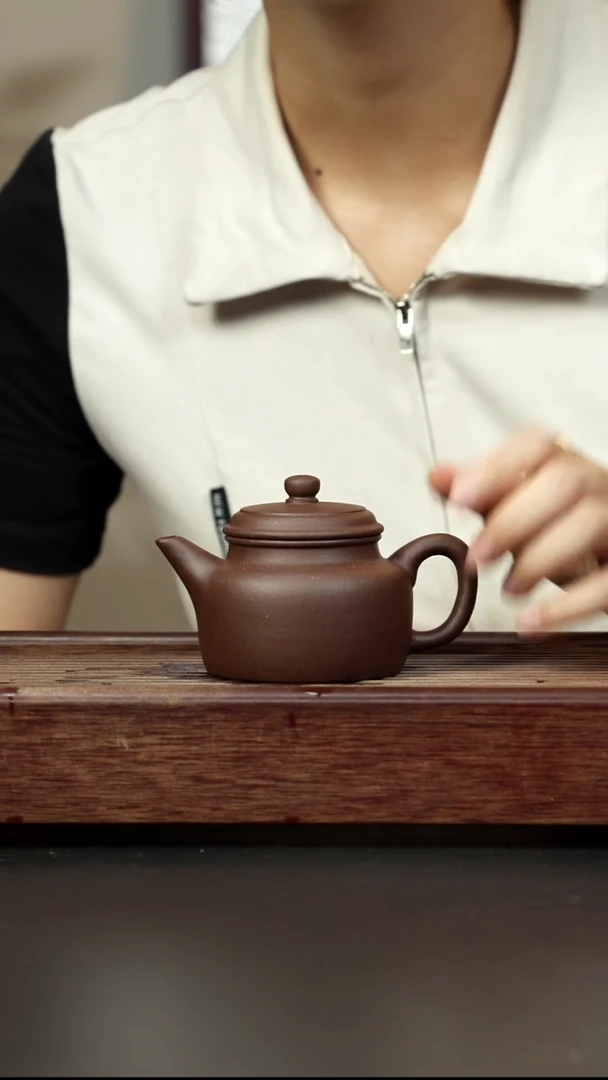 紫砂茶壶老紫泥 剑流德钟