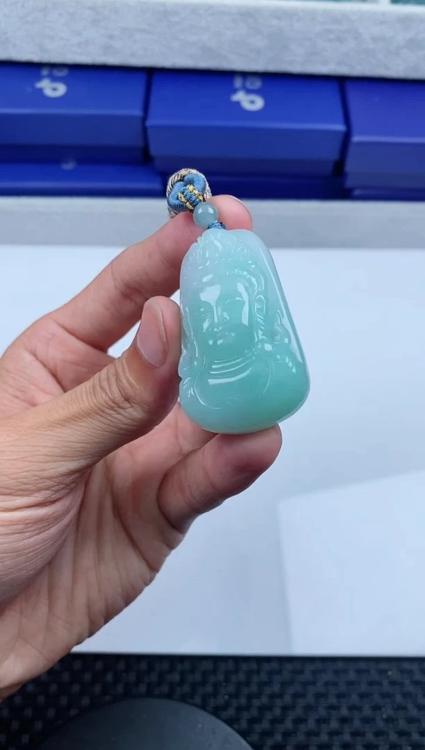 翡翠未镶嵌颈饰111111111