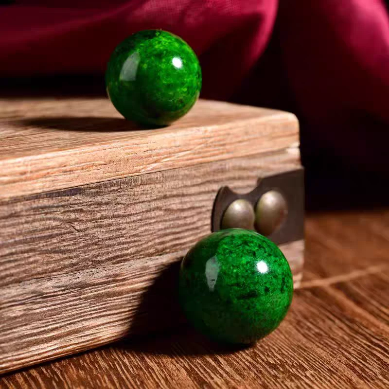 M521号-18mm/25mm绿色满纹单珠锁骨珠