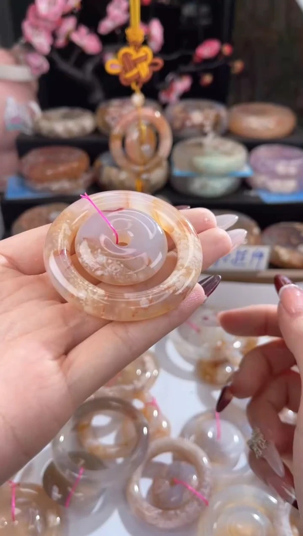 【闪购商品】玛瑙/玉髓手镯未镶嵌43