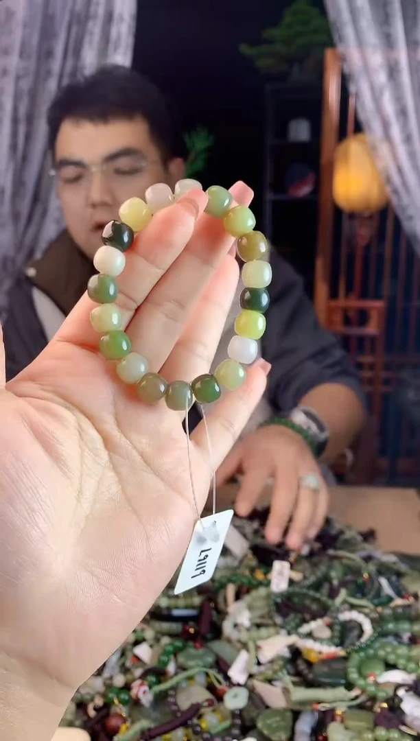 【闪购商品】和田玉挂件未镶嵌多样性发货拍一发一