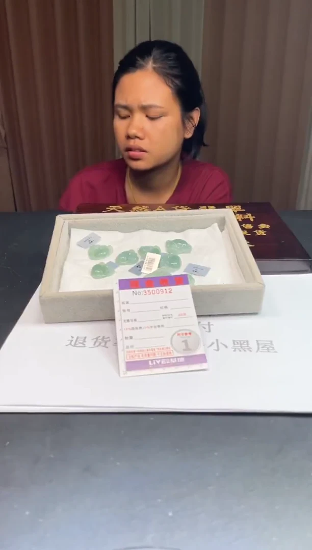 未镶嵌定制翡翠未抛光毛货多样性发其一拍一发一0912