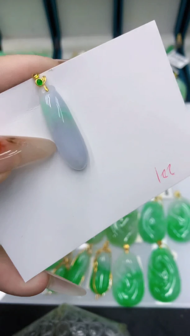 颈饰未镶嵌翡翠111111