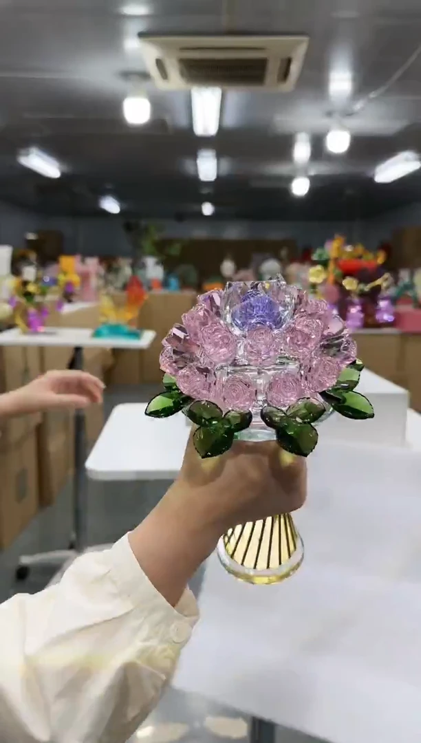 藤花间集水晶琉璃摆设      手捧花