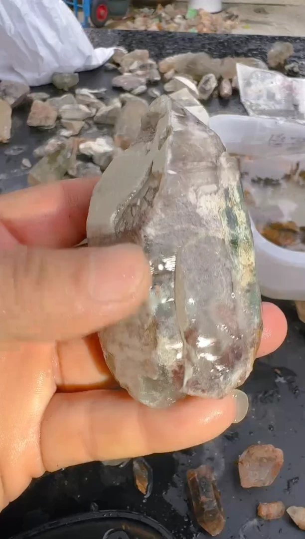 未镶嵌珠宝半成品水晶德****二百，水晶