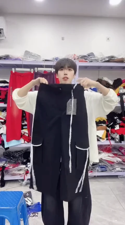 闪电购精品女装153瑕疵S