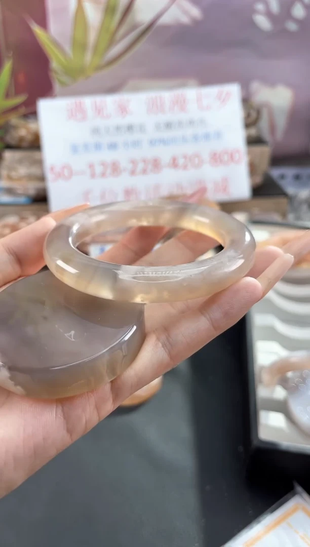 未镶嵌手镯石英质玉天然樱花玛瑙手镯57
