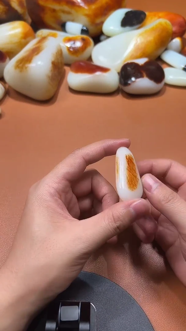 颈饰未镶嵌和田玉静**我和田玉