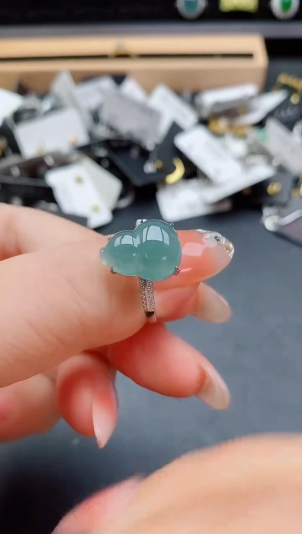 银S925镶嵌戒指翡翠1